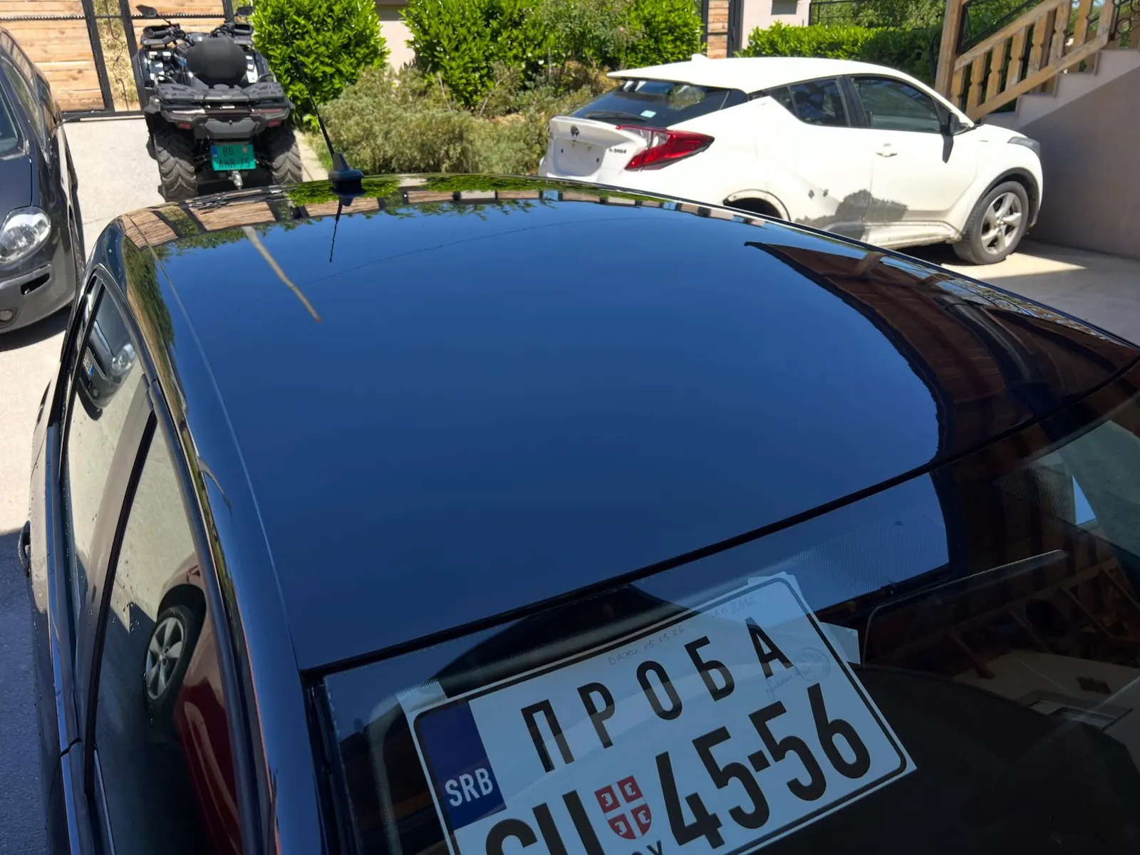 Lakiranje Renault Scenic - priprema i farbanje automobila